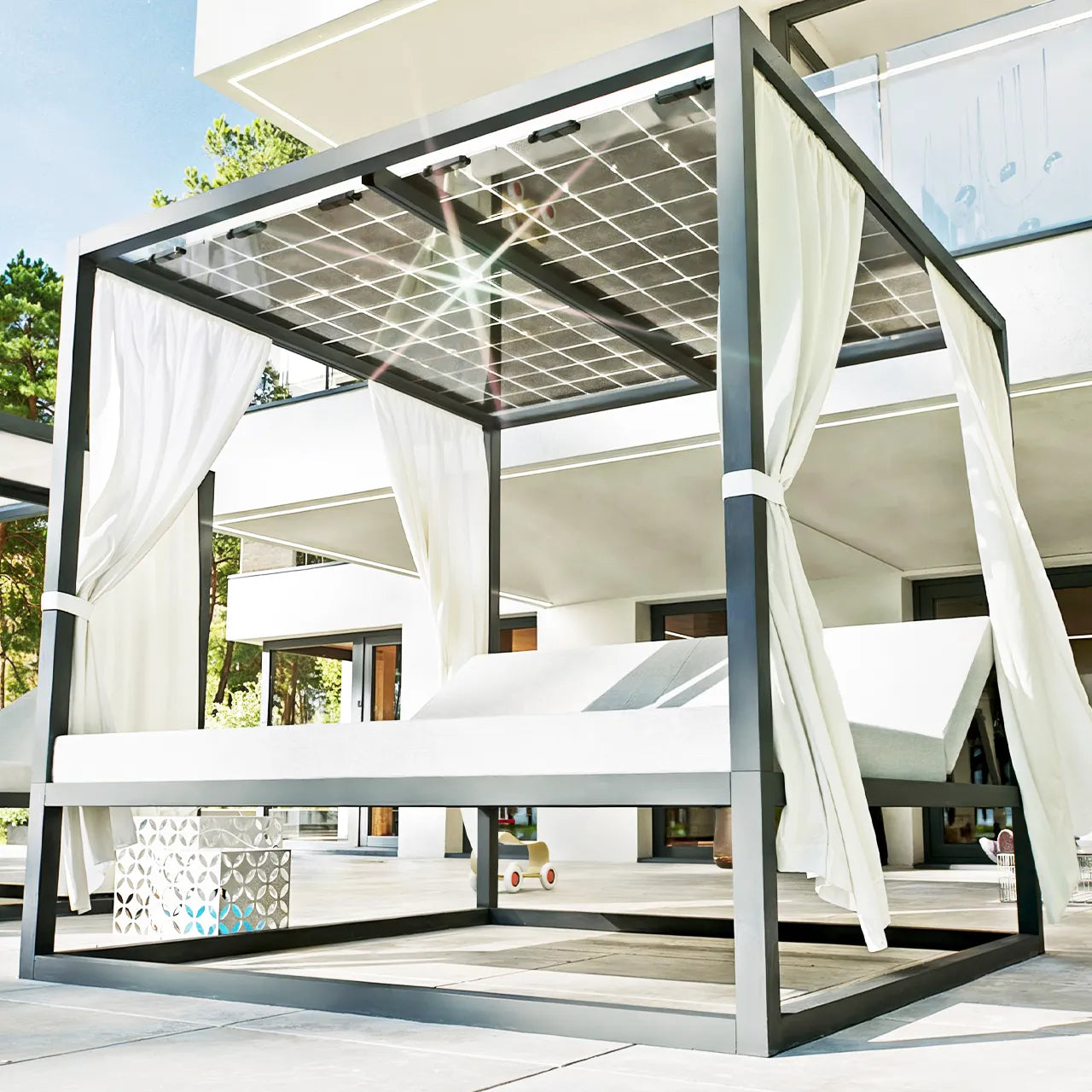 Premium Solar Lounge Light