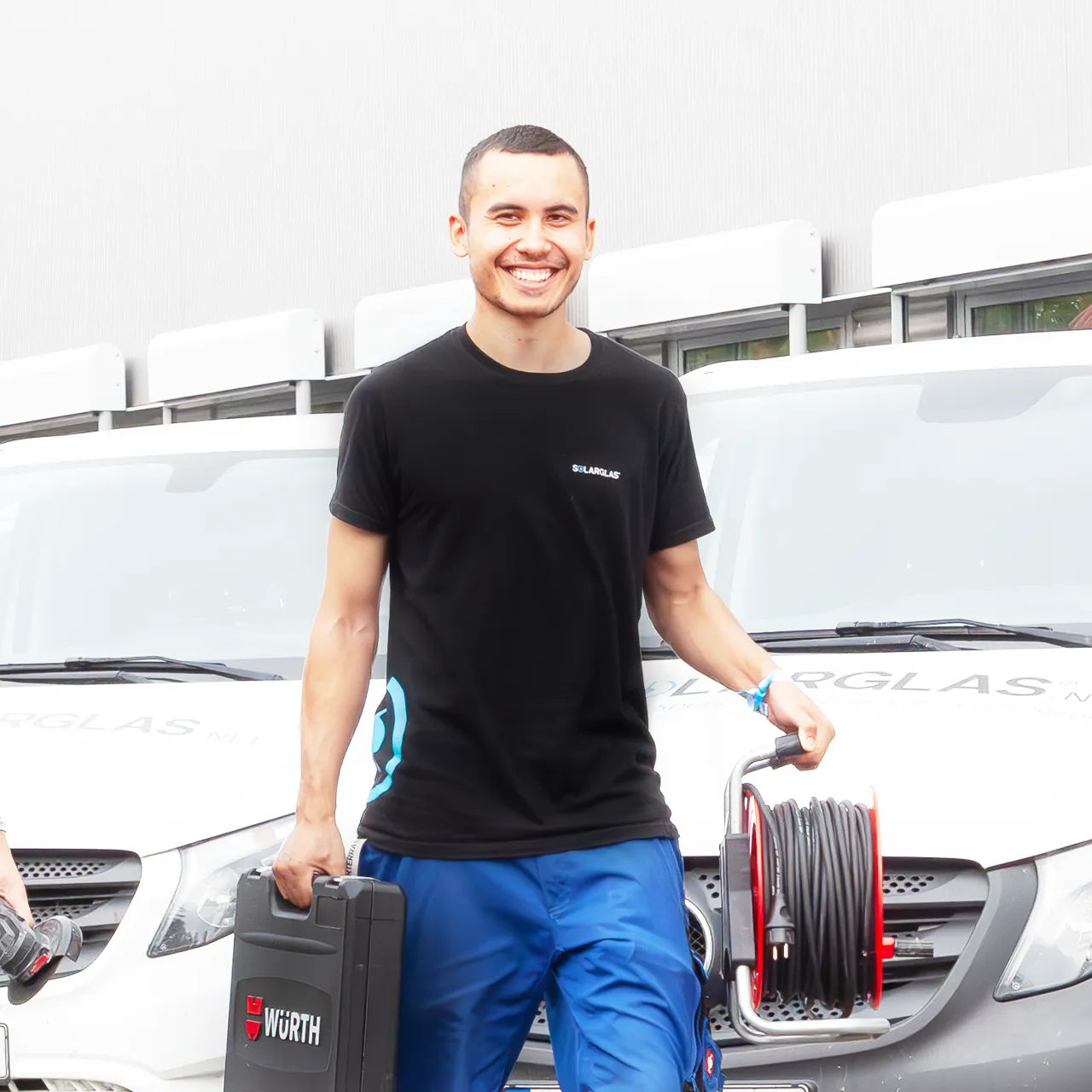 Service Update, Instandhaltung, Verbesserungen, VDE-Sicherheitsüberprüfung